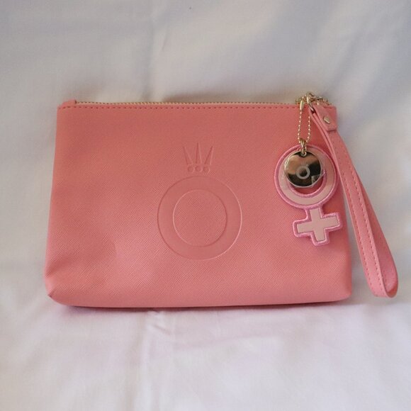 NWOT Pandora Womens Pink Wristlet Clutch Pouch Lined Zippered Bag w Charms - Picture 1 of 8